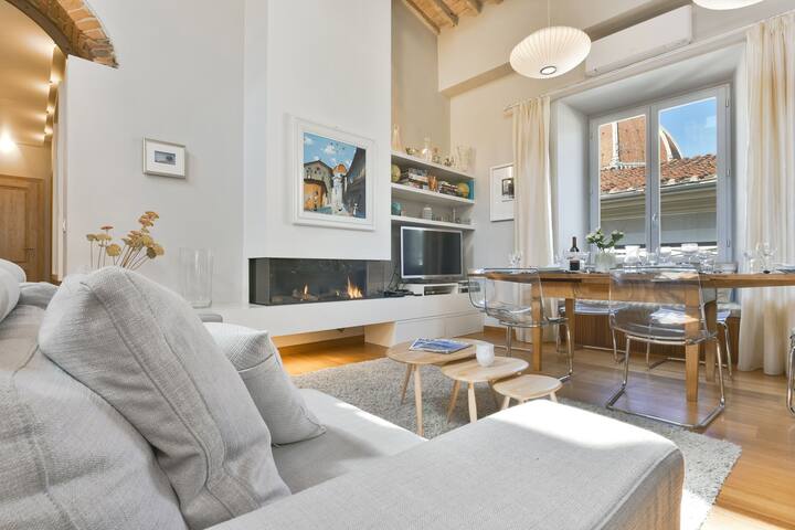 Mirage, modern 5 br flat with 360° view over flore gallery image 3