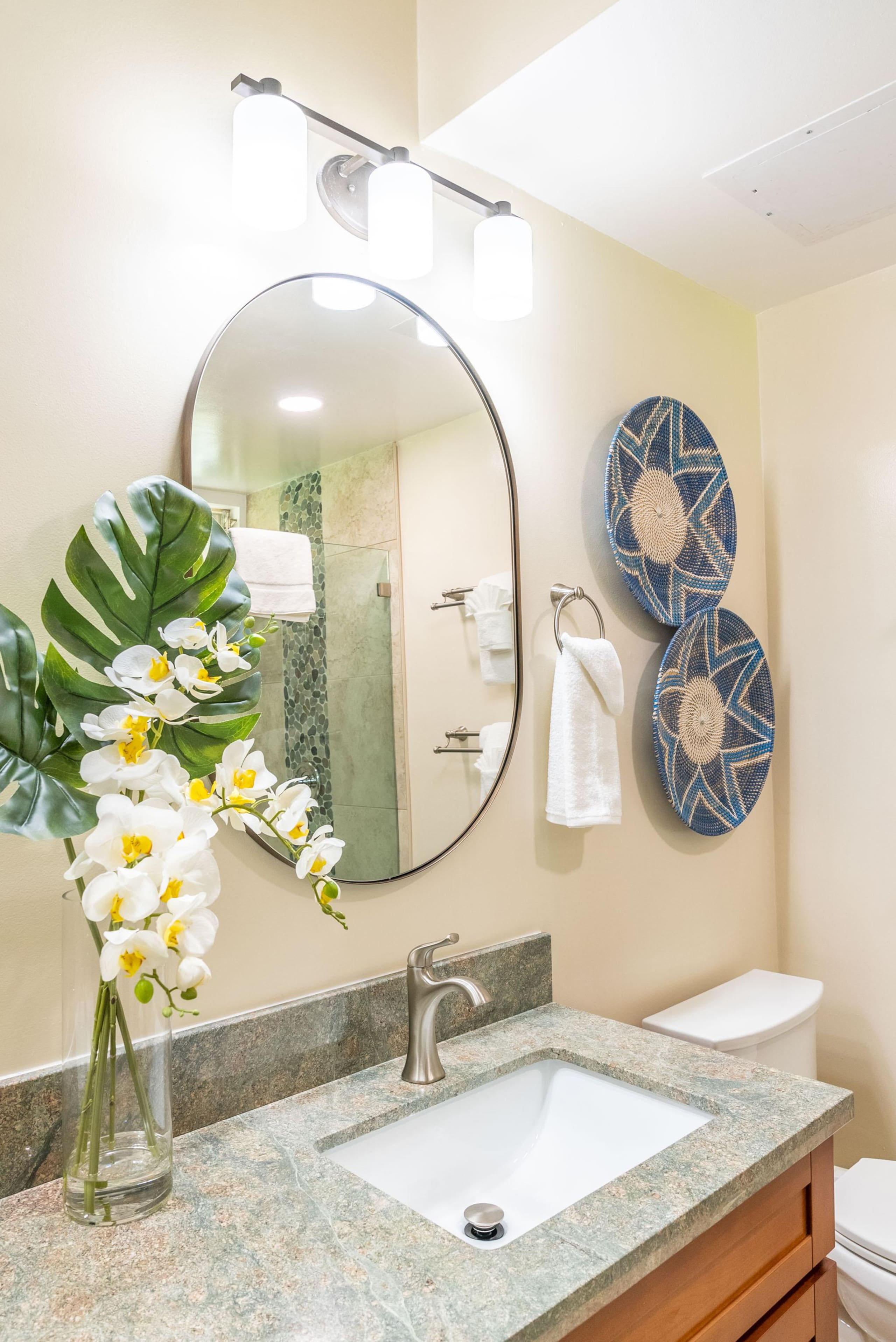 Luxury Oceanfront Studio at Napili Shores A203 Vie - Image 20