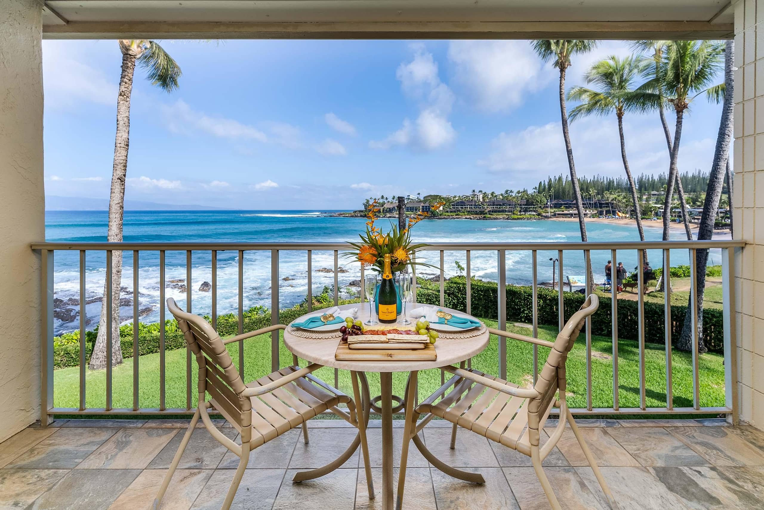 Luxury Oceanfront Studio at Napili Shores A203 Vie - Image 2