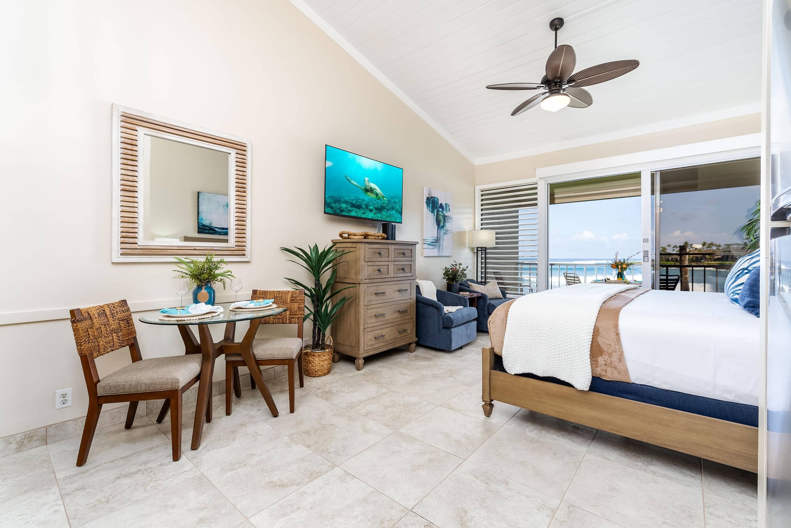 Luxury Oceanfront Studio at Napili Shores A203 Vie - Image 10