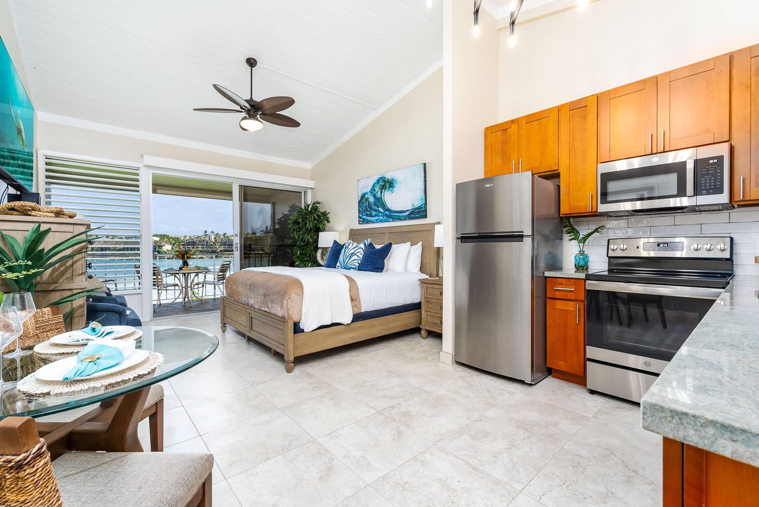 Luxury Oceanfront Studio at Napili Shores A203 Vie - Image 3