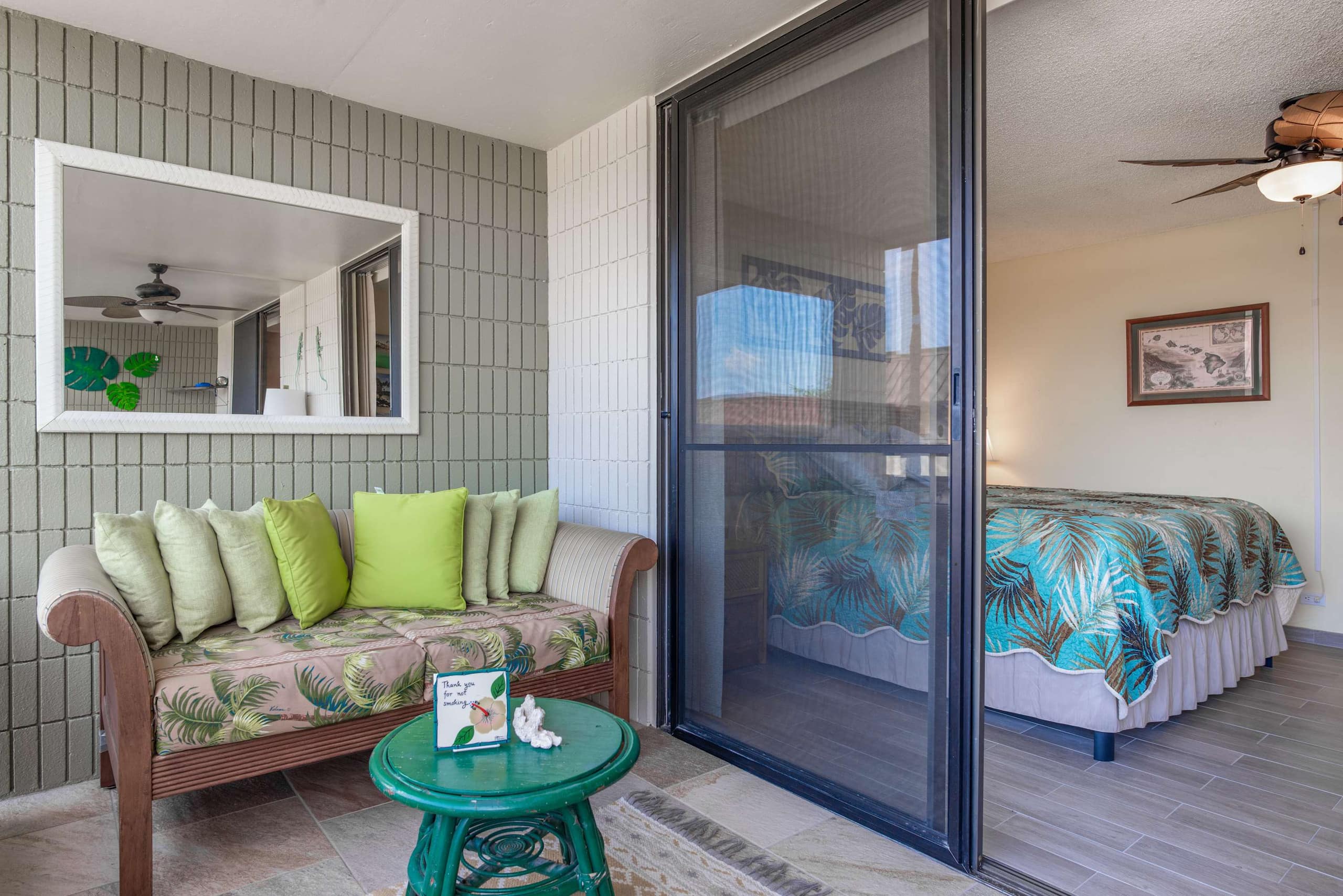Condo in Kailua-Kona · ★4.69 · 2 bedrooms · 4 beds · 2 private baths - Image 4