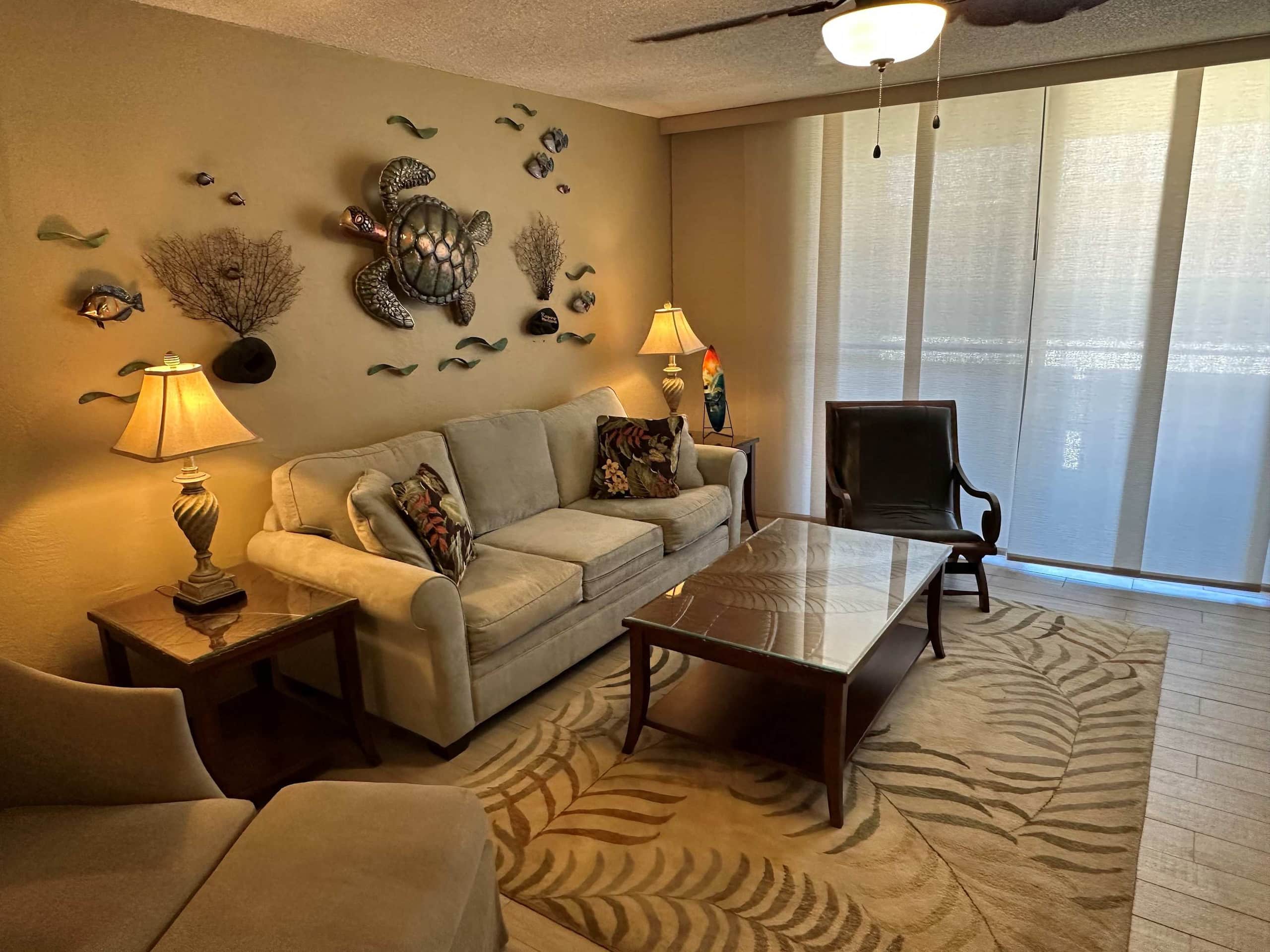 Condo in Kailua-Kona · ★4.69 · 2 bedrooms · 4 beds · 2 private baths - Image 7