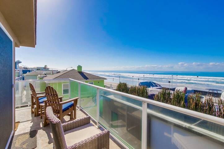 Stunning Ocean Views Rooftop Deck – Sleeps 10 gallery image 5