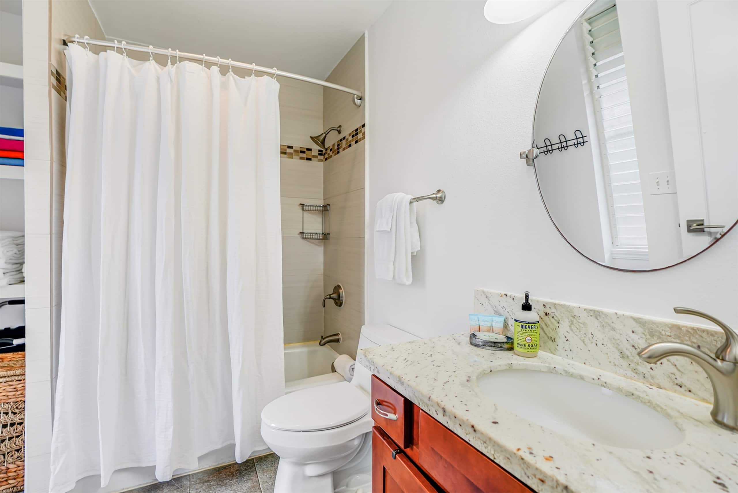 Condo in Kapaa · ★4.71 · 2 bedrooms · 2 beds · 1 shared bath - Image 16