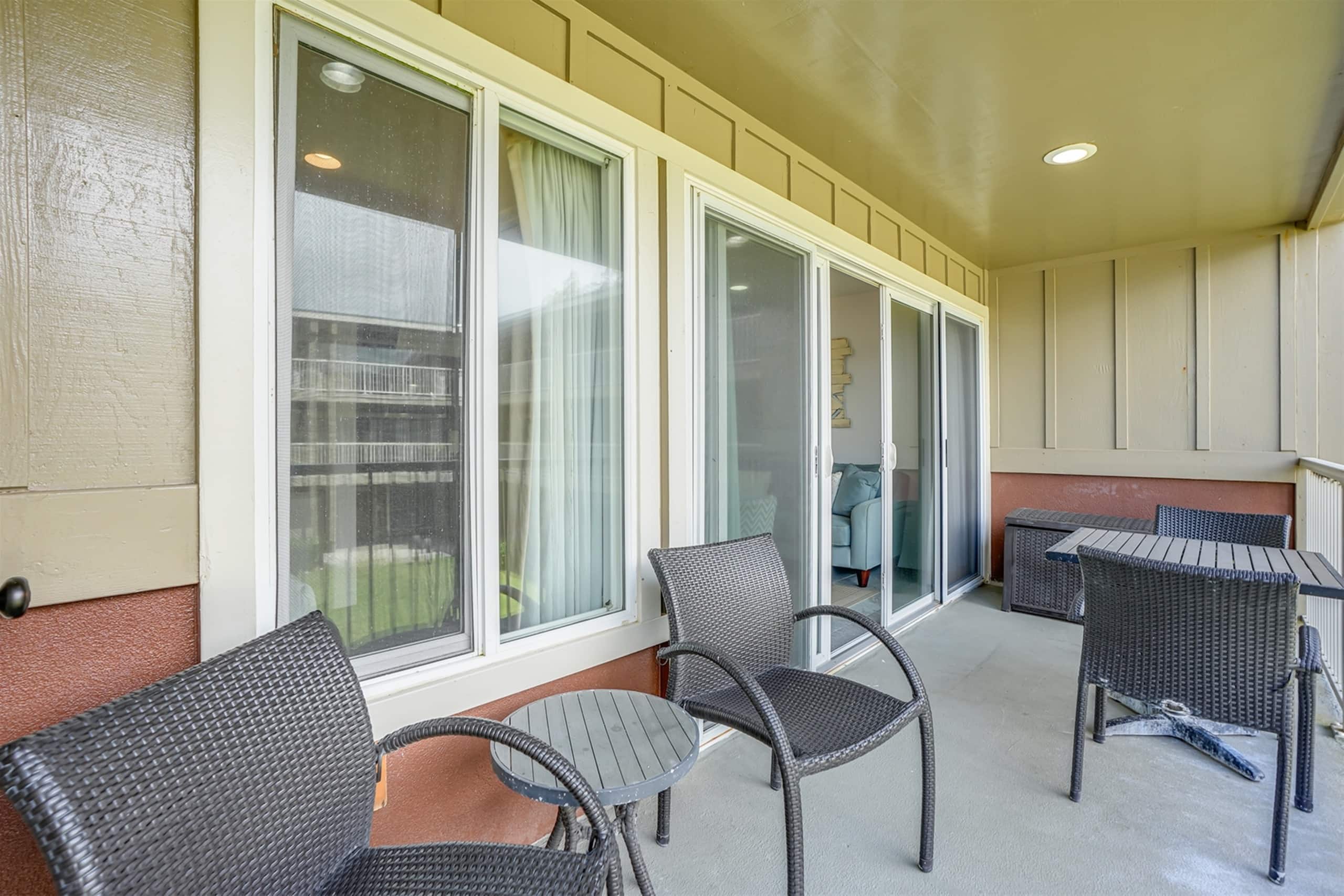 Condo in Kapaa · ★4.71 · 2 bedrooms · 2 beds · 1 shared bath - Image 3