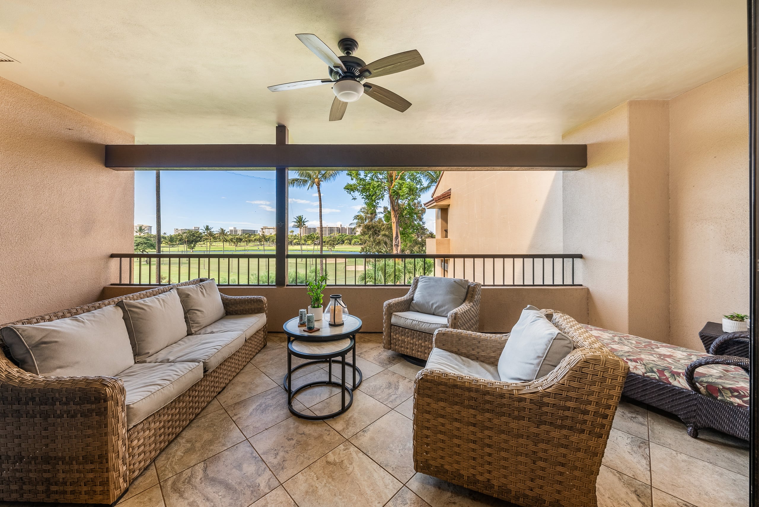 Condo in Lahaina · ★4.88 · 2 bedrooms · 3 beds · 2 baths - Image 42