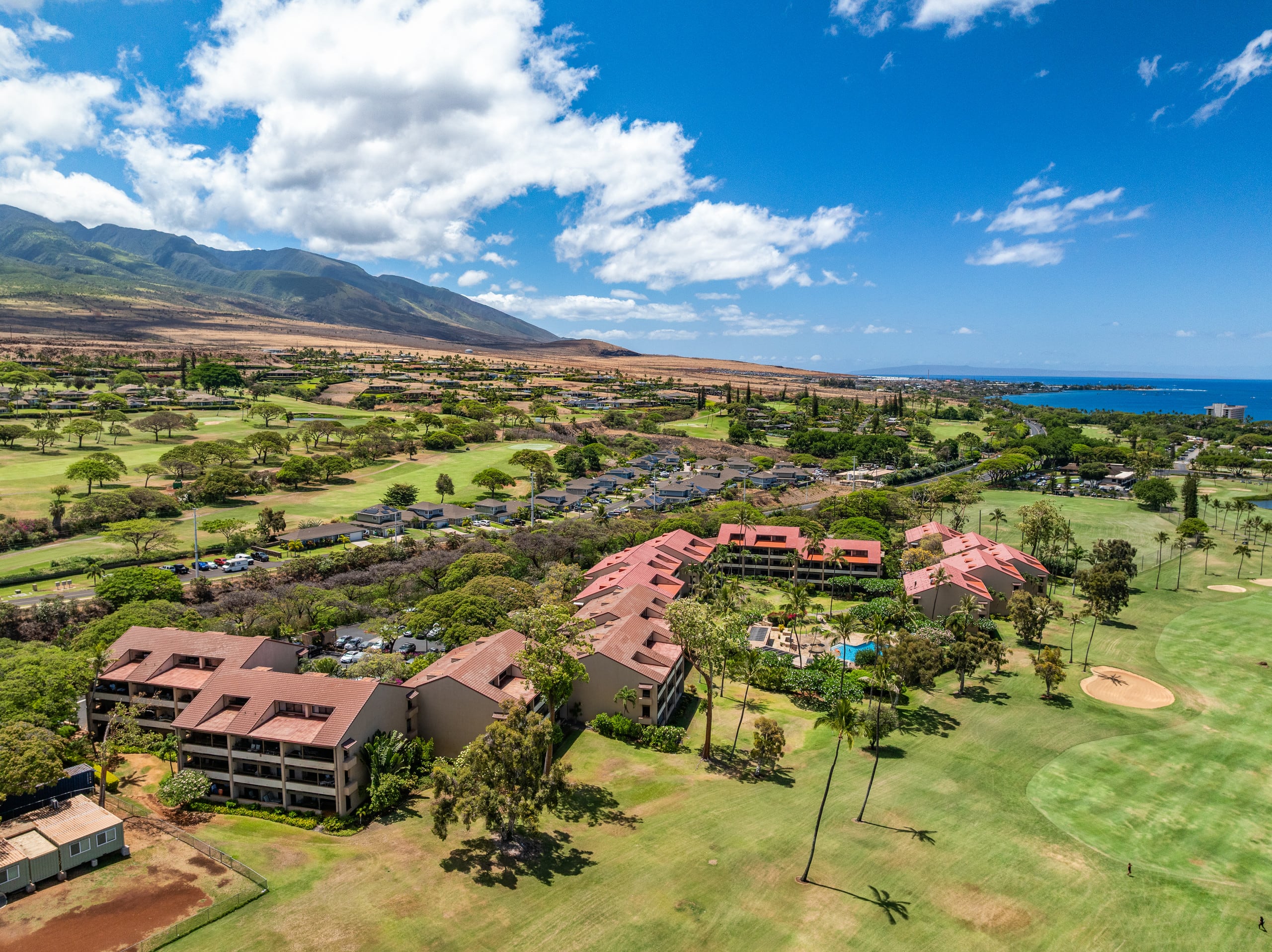 Condo in Lahaina · ★4.88 · 2 bedrooms · 3 beds · 2 baths - Image 52