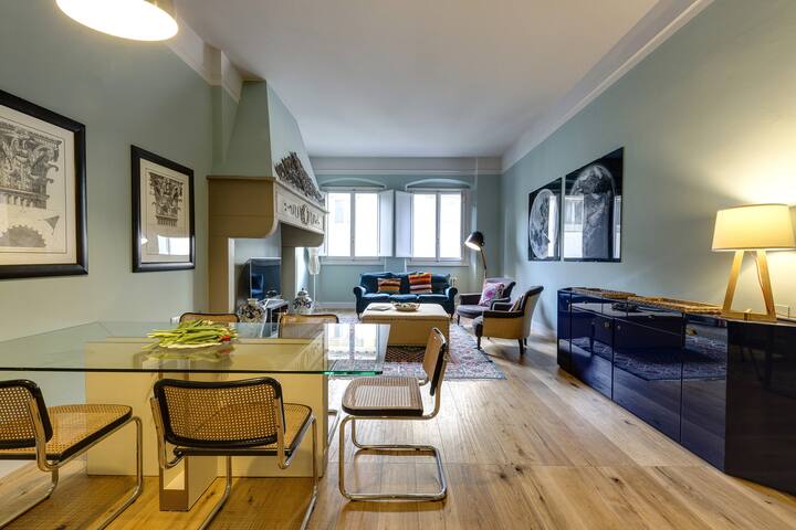 Frida Luxury Apartment by Mamo Florence gallery image 2