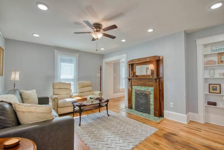 Modern City Center Getaway 4 Min Fr State Street - Bristol, TN