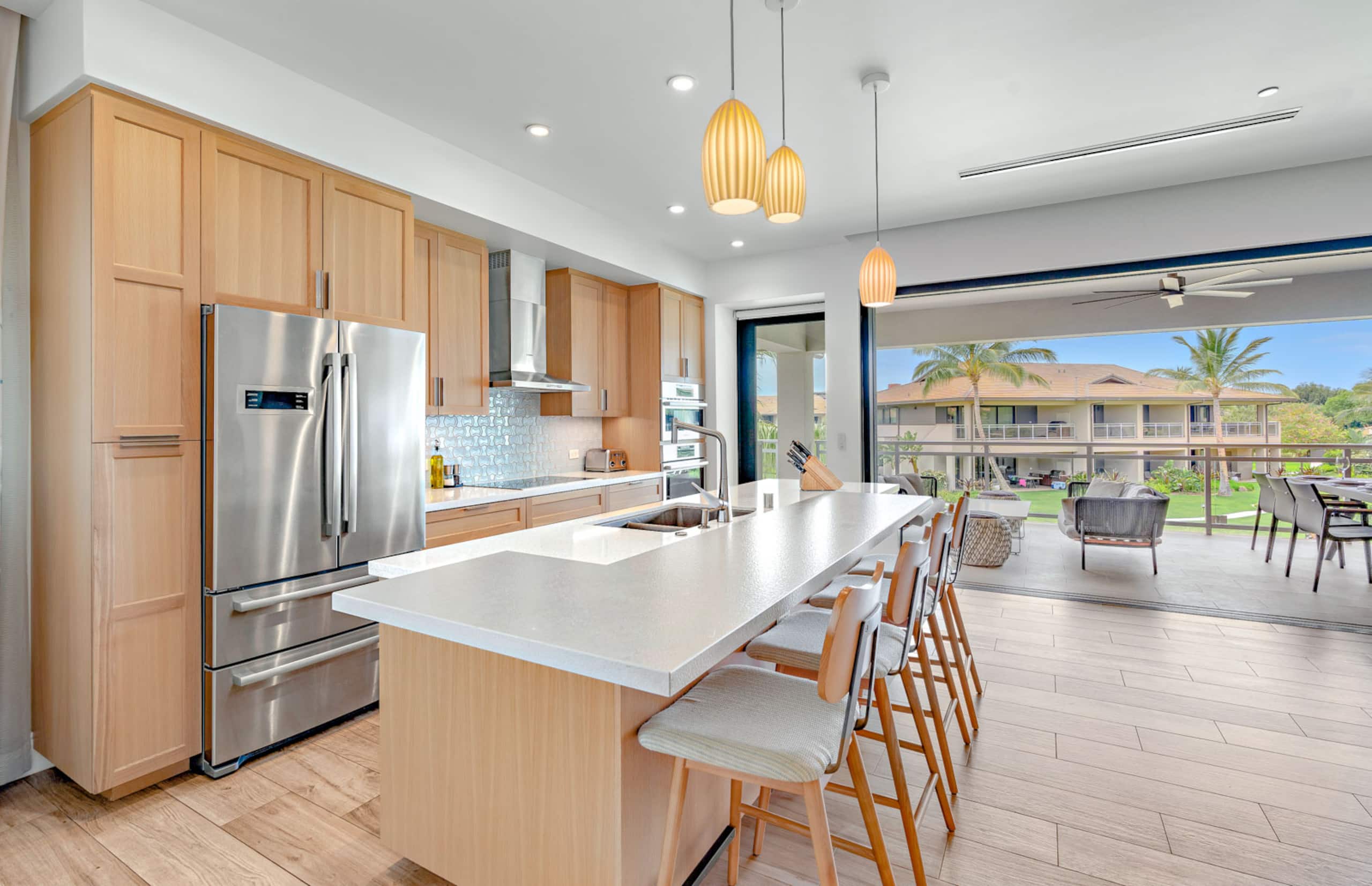 Condo in Lahaina · ★4.89 · 3 bedrooms · 4 beds · 3 baths - Image 13