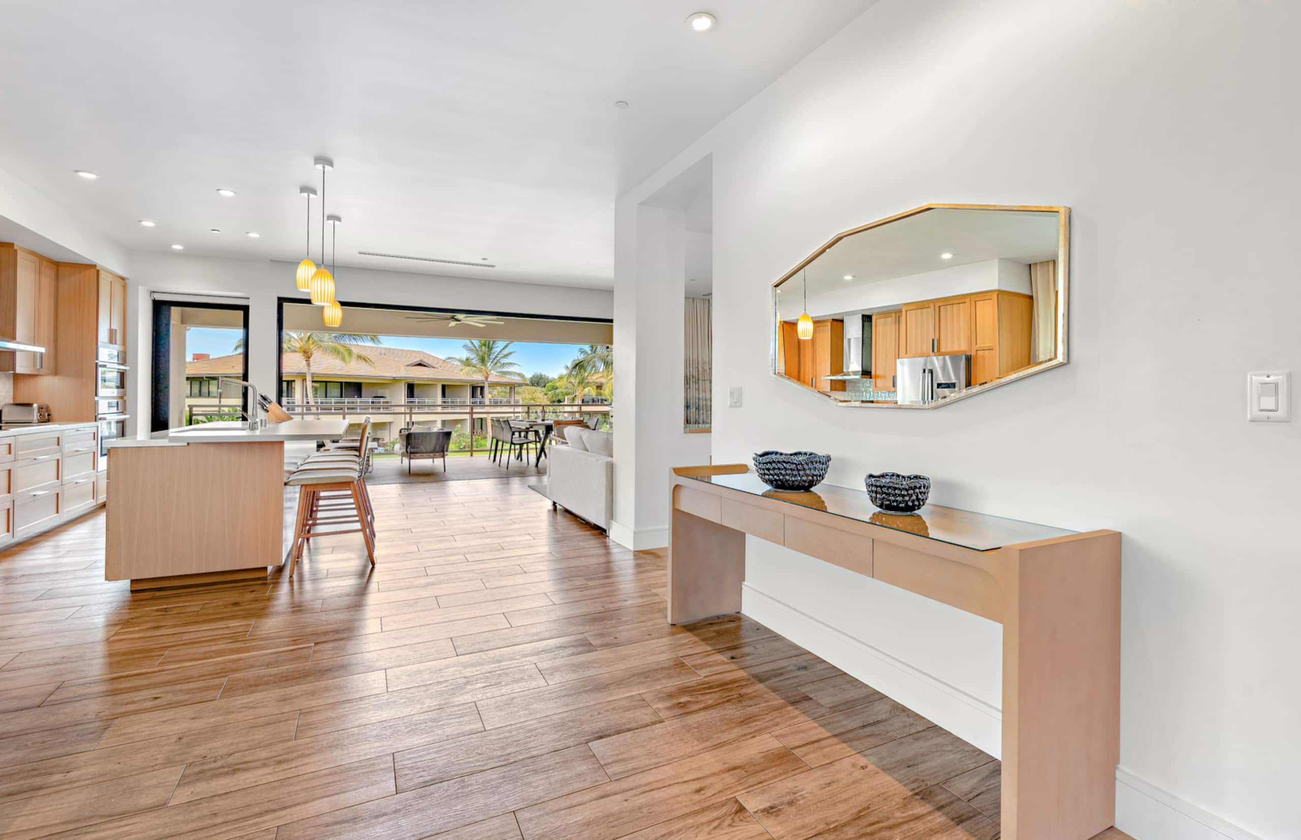 Condo in Lahaina · ★4.89 · 3 bedrooms · 4 beds · 3 baths - Image 15