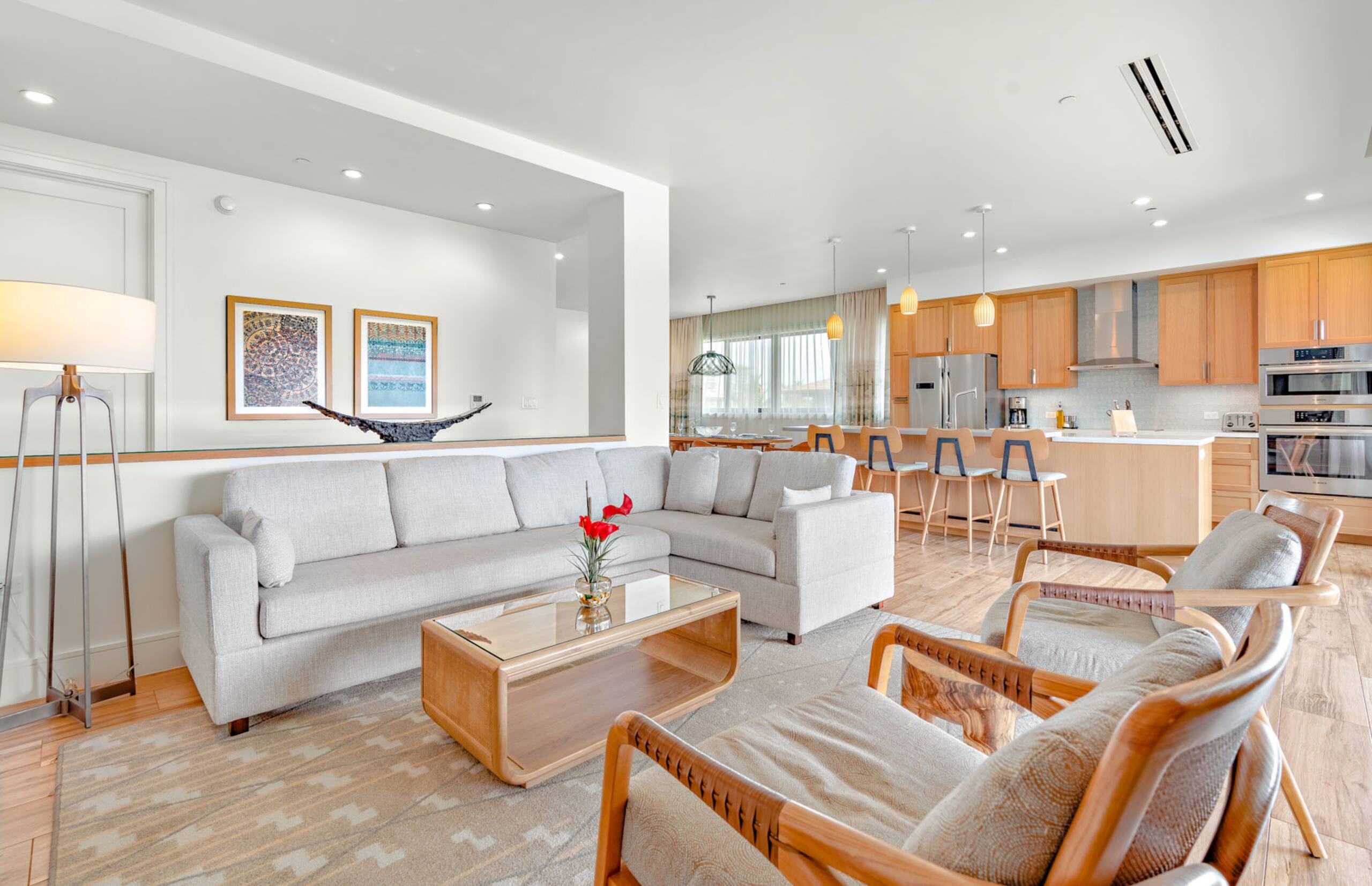 Condo in Lahaina · ★4.89 · 3 bedrooms · 4 beds · 3 baths - Image 7