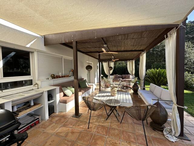 Glamor CostaBravaSi – Pool, A/C, Wifi, Parking gallery image 3