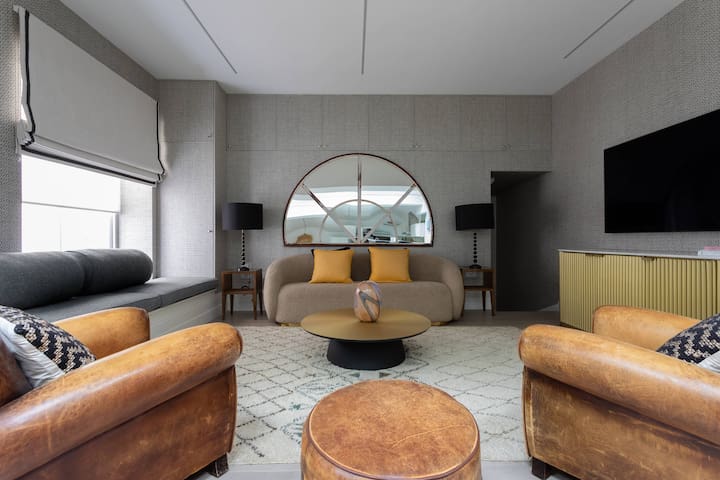 Winchester Street III by onefinestay