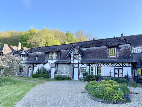 Country Cottage by the Sea