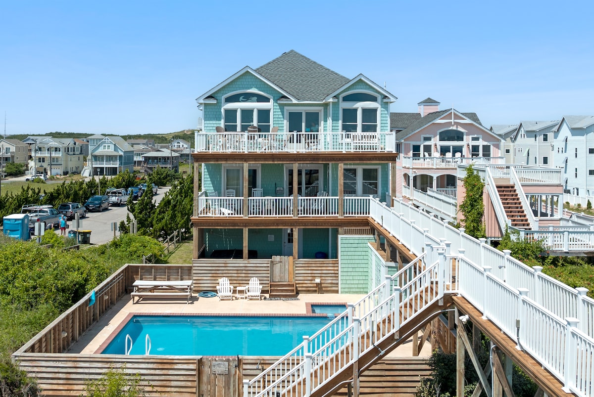 Greenwaves III: Oceanfront, Pool, Spa, Elevator