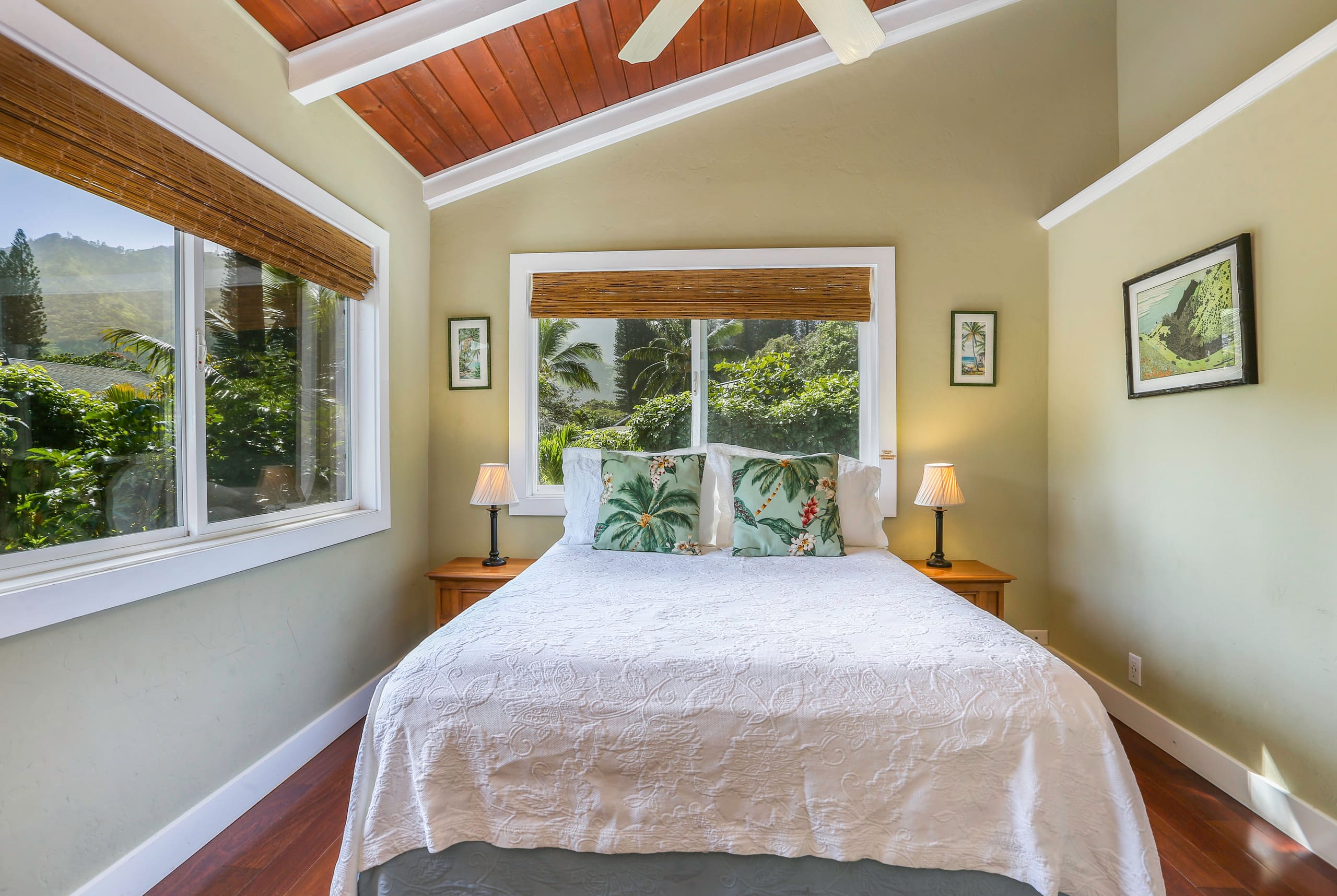 Home in Hanalei · ★4.9 · 3 bedrooms · 4 beds · 3 baths - Photo 26