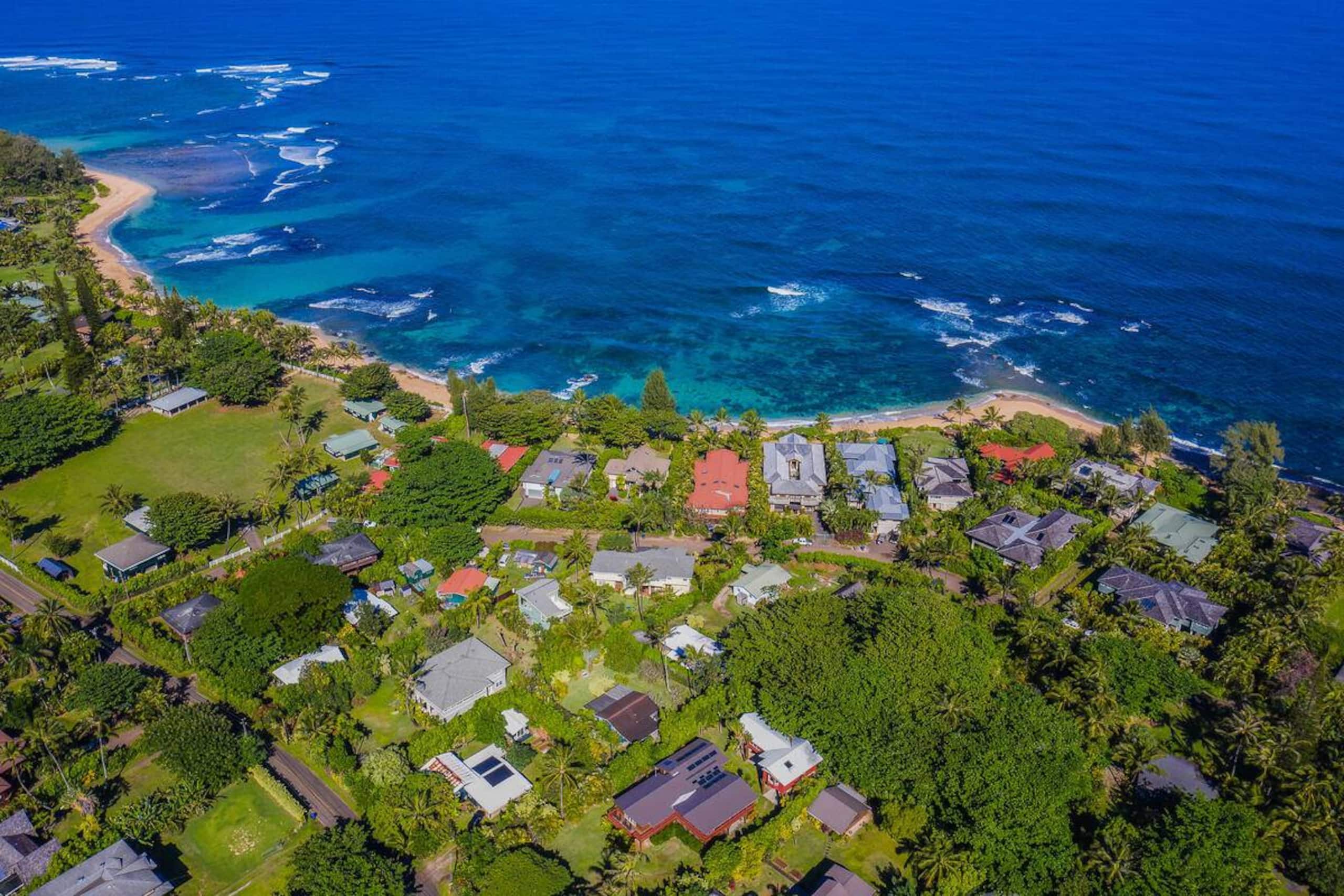 Home in Hanalei · ★4.9 · 3 bedrooms · 4 beds · 3 baths - Photo 37