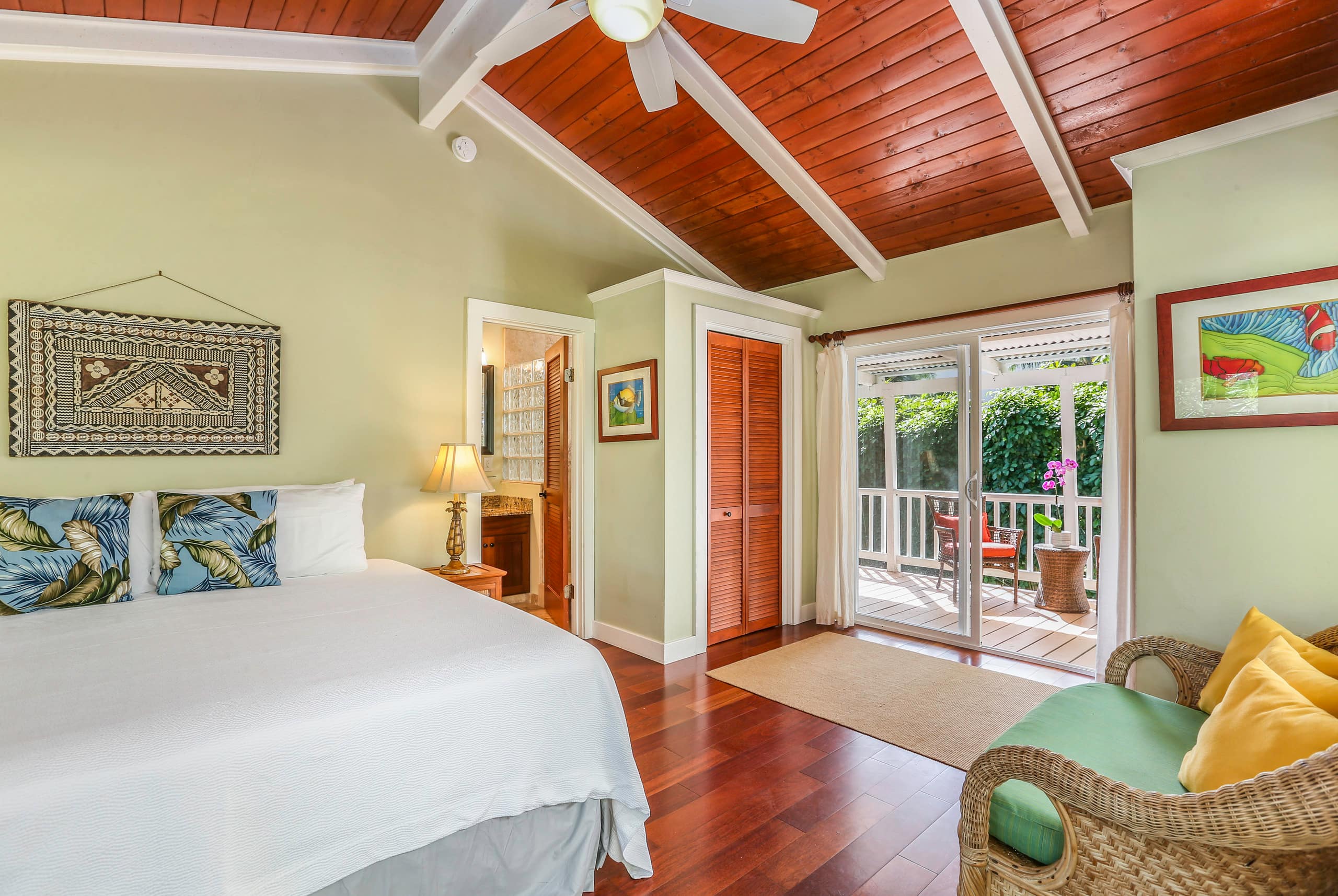 Home in Hanalei · ★4.9 · 3 bedrooms · 4 beds · 3 baths - Photo 13