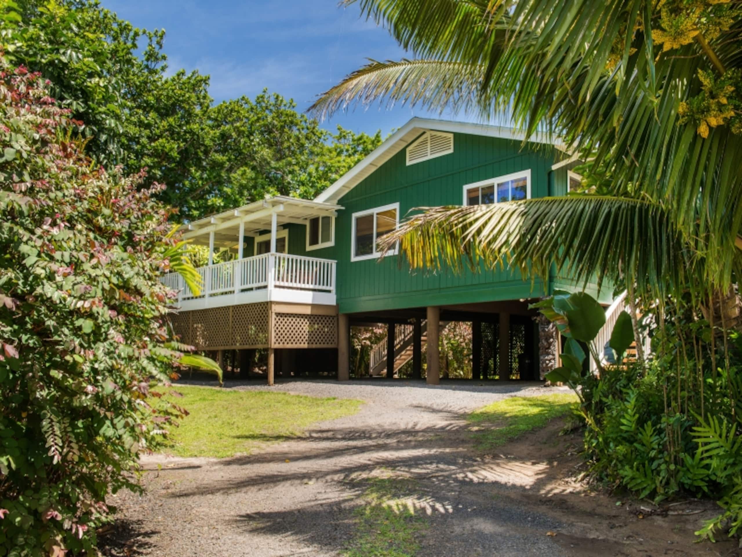 Home in Hanalei · ★4.9 · 3 bedrooms · 4 beds · 3 baths - Photo 34