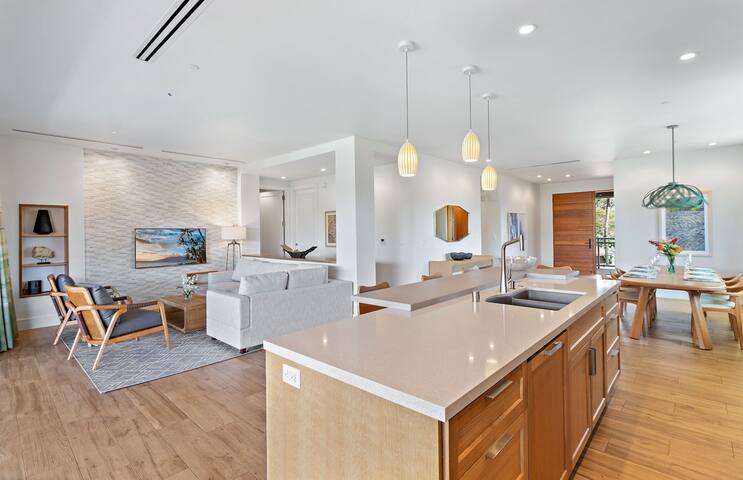 Maui Resort Rentals: 6BR Luana Garden Villas gallery image 2