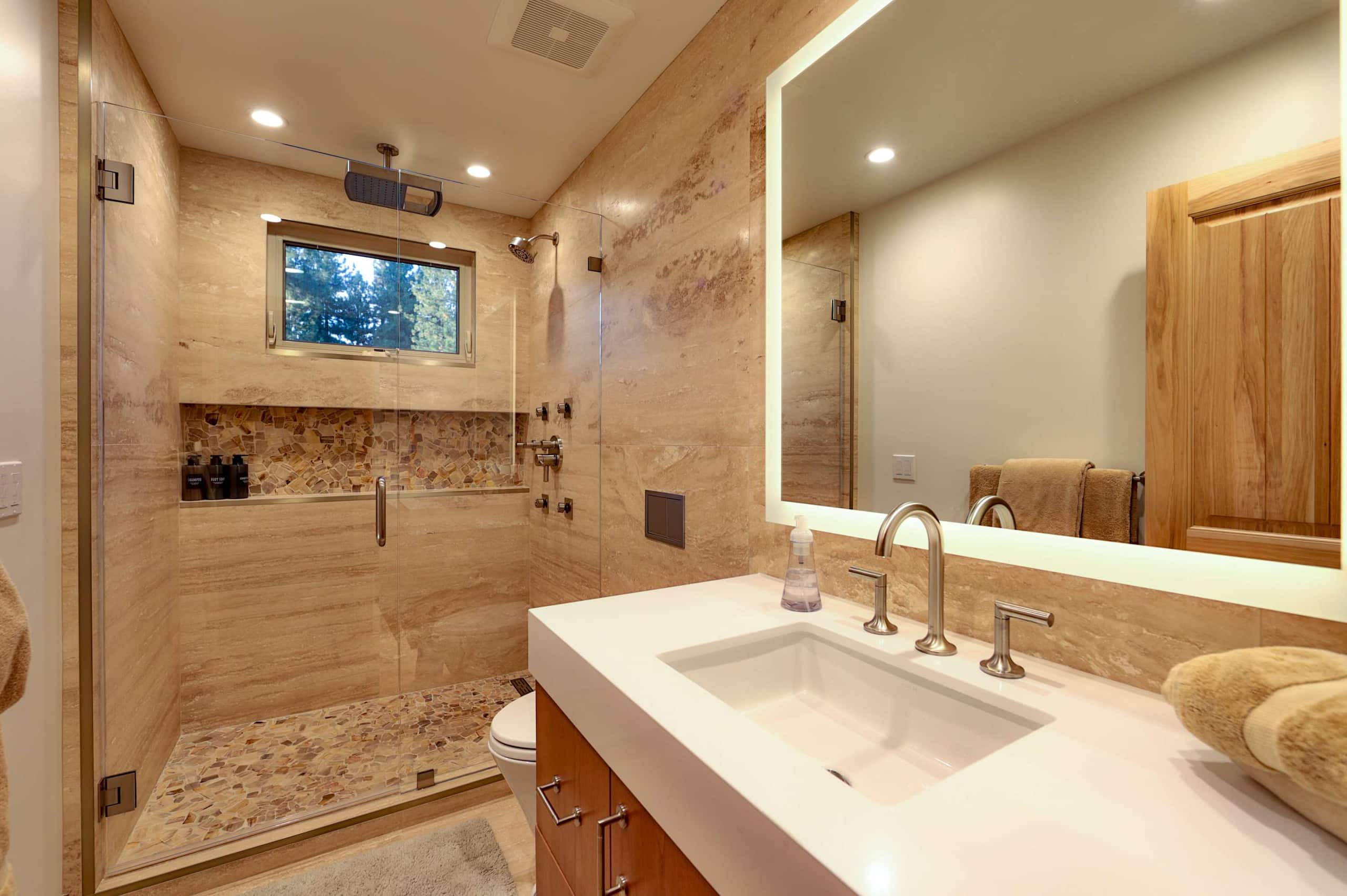 Pine-Framed Tahoe Retreat Near Heavenly & Lake - Photo 27