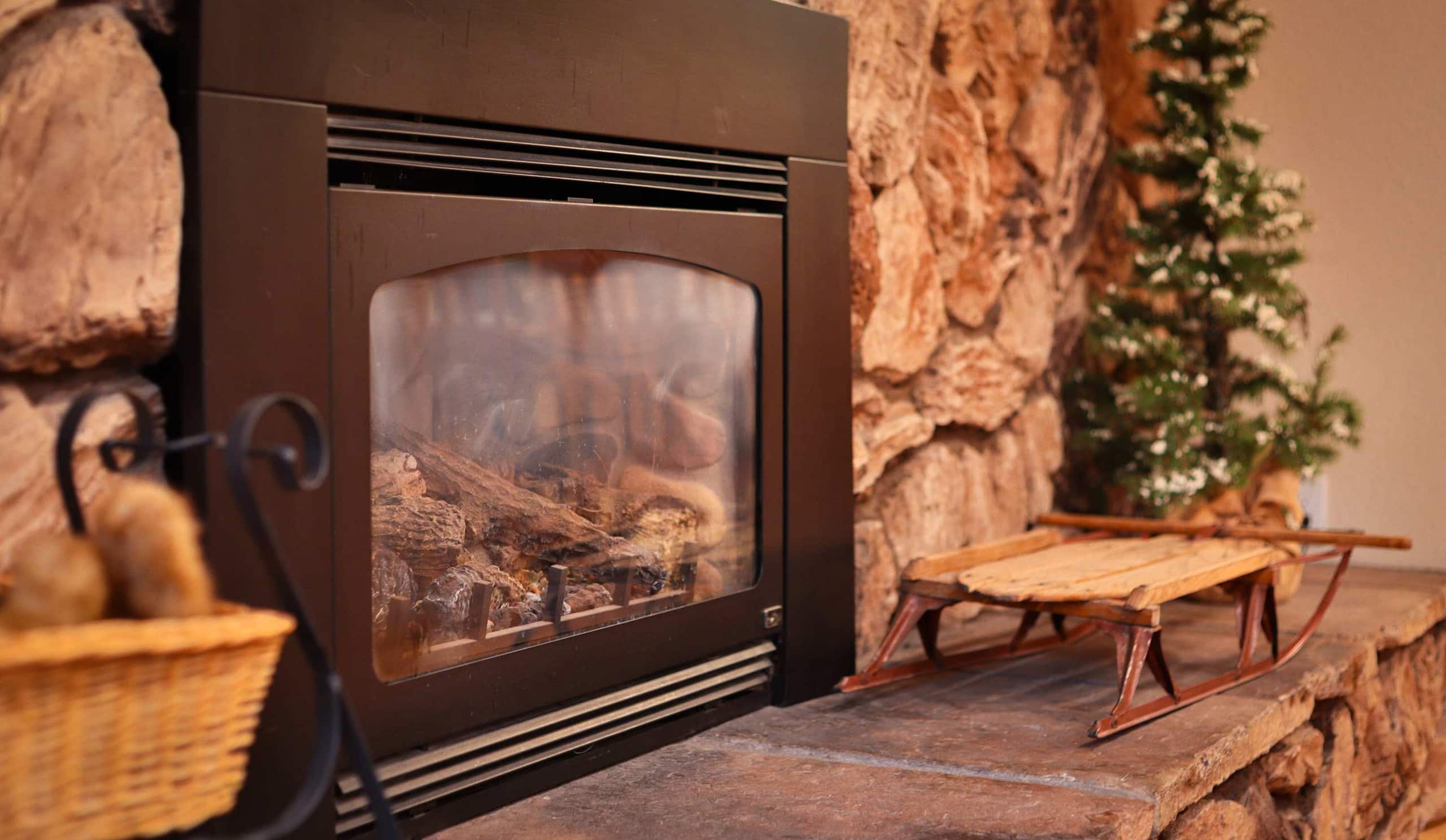 Pine-Framed Tahoe Retreat Near Heavenly & Lake - Photo 13