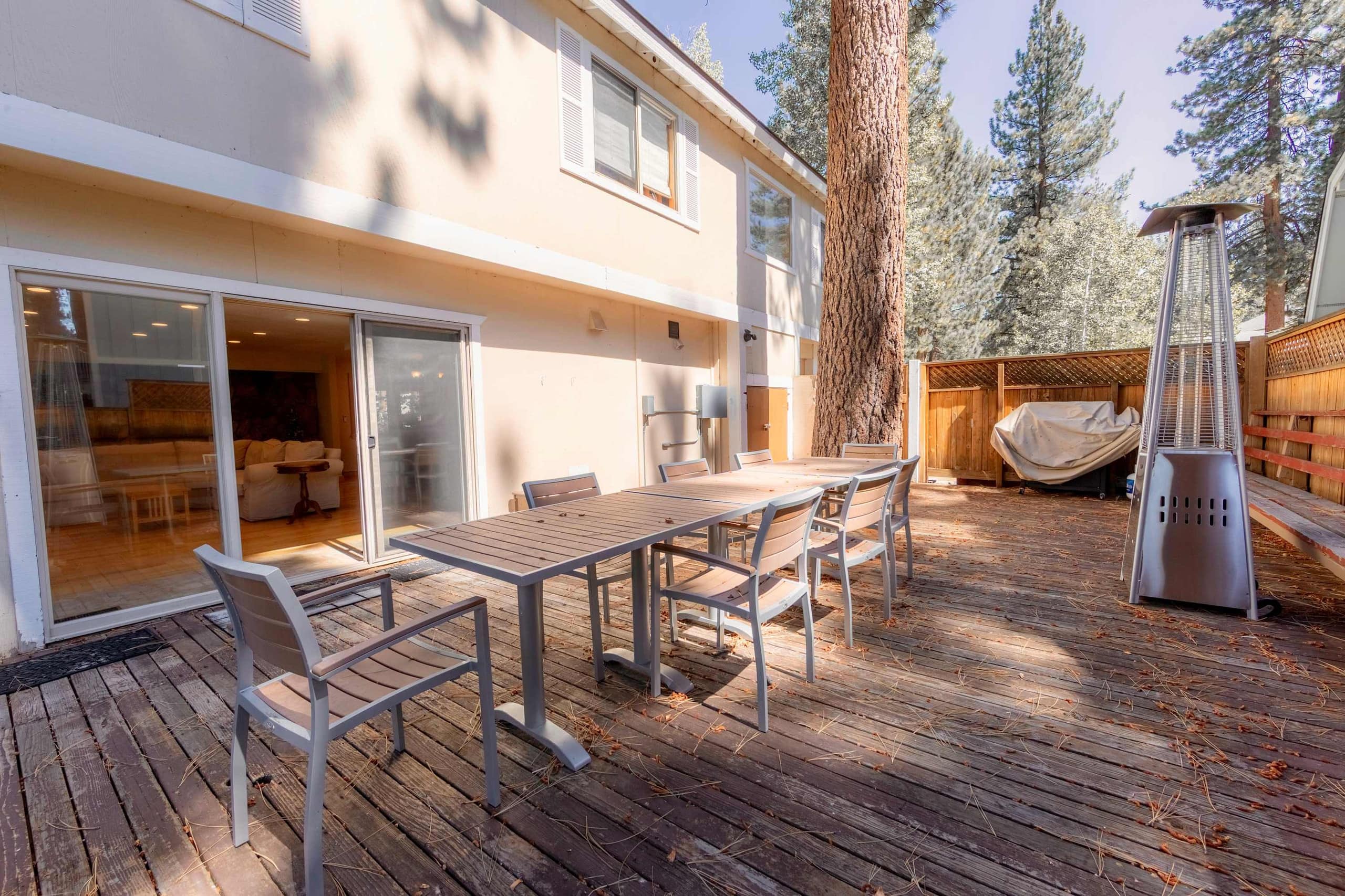 Pine-Framed Tahoe Retreat Near Heavenly & Lake - Photo 40