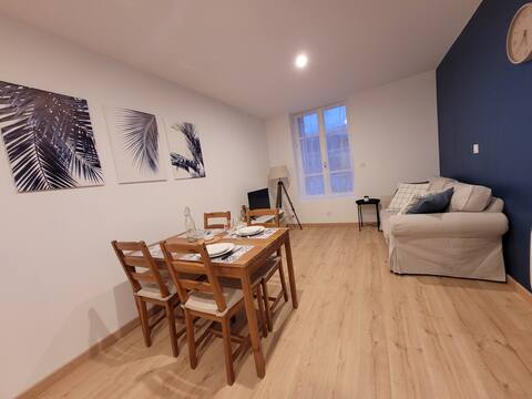 Spacious T2 downtown