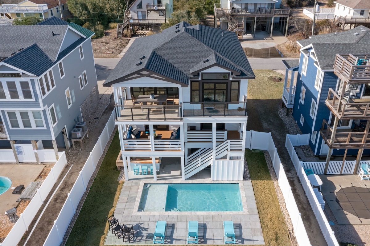 Bourbon Beach House: Pool/Hot Tub, Gourmet Kitchen