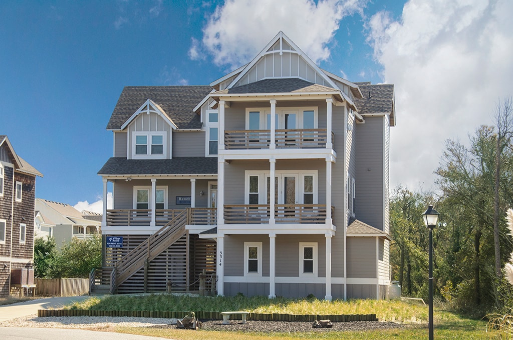Take Five: Private Pool, Elevator, Game Room