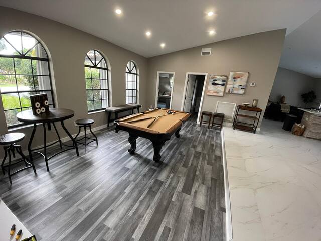 “The Stallion” 2 private ponds perfect for fishing, sleeps12 gallery image 4