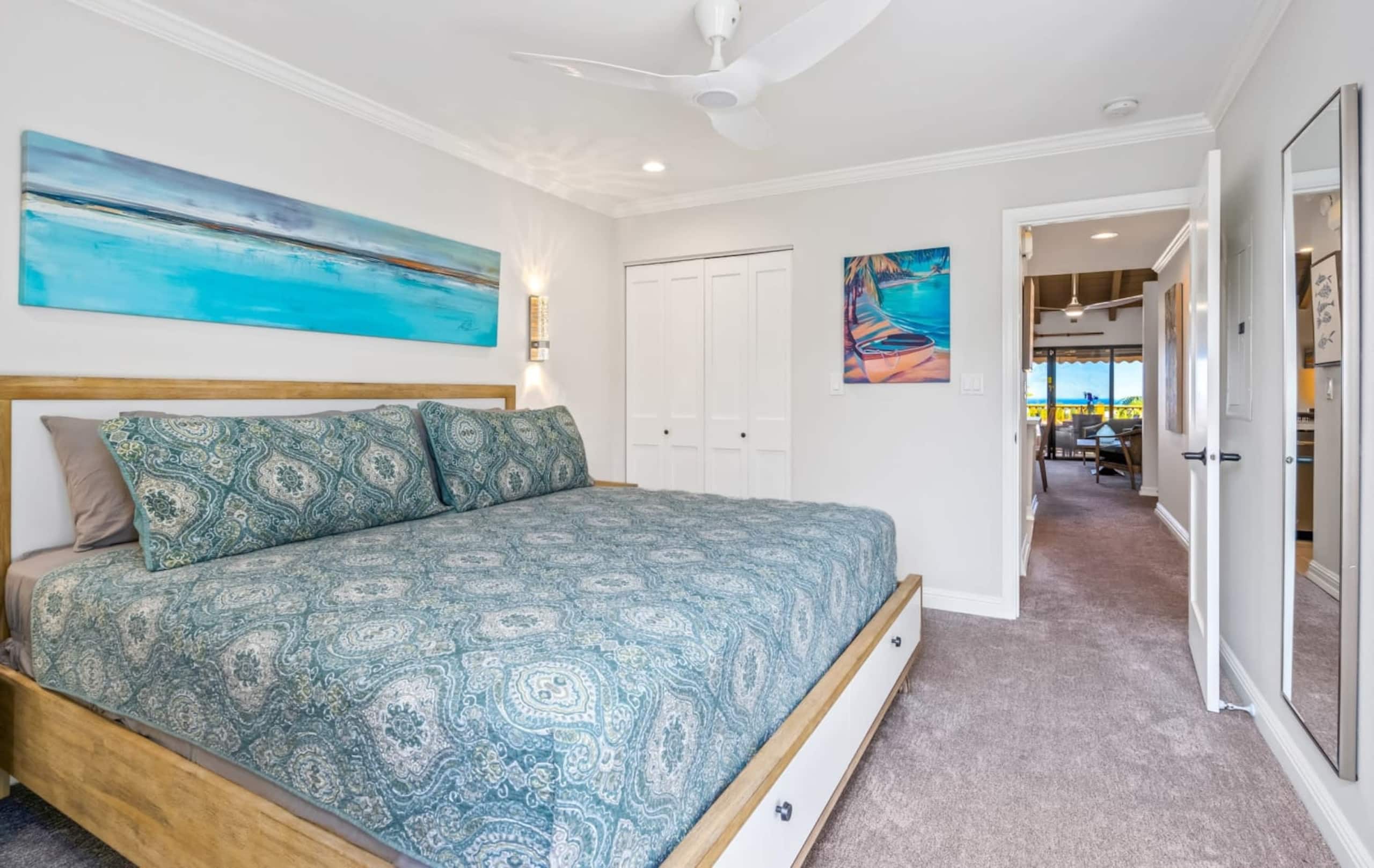 Luxurious & Spacious Ocean Vistas - Image 14