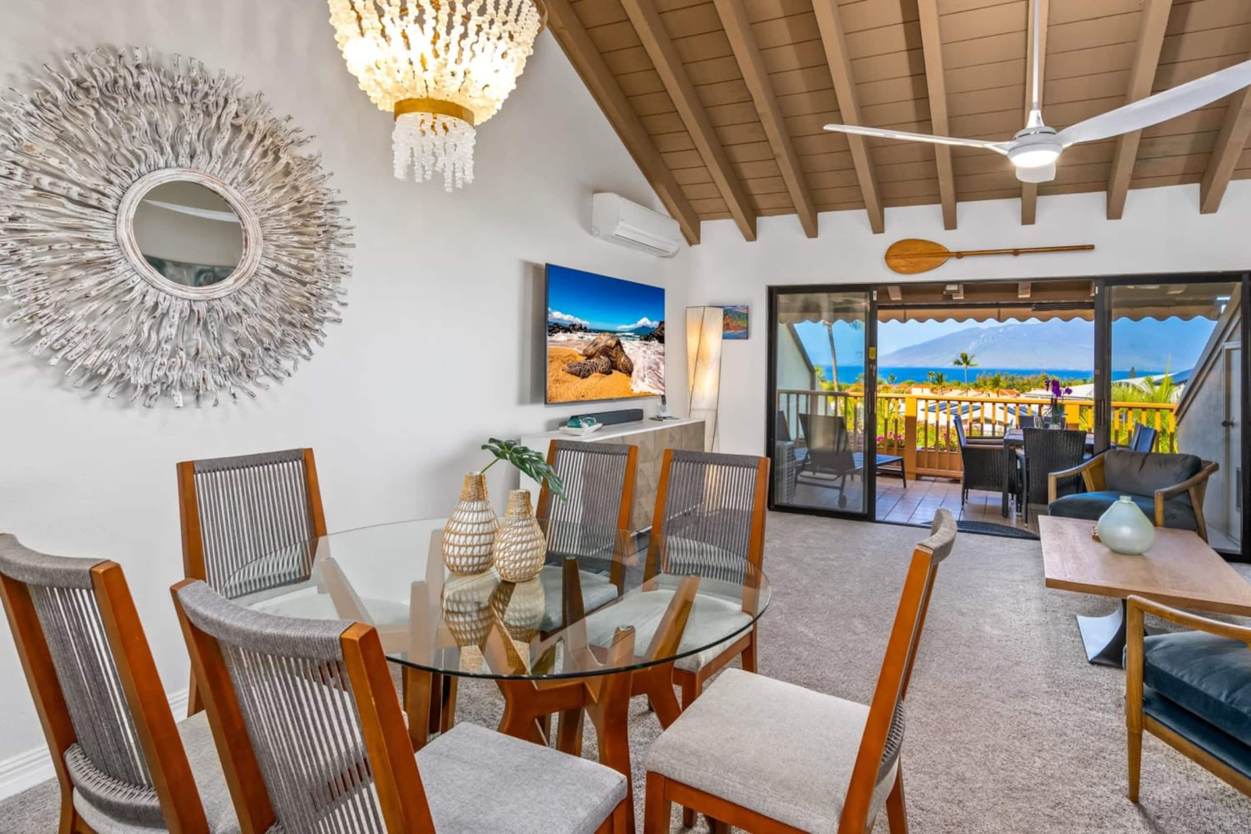 Luxurious & Spacious Ocean Vistas - Image 5