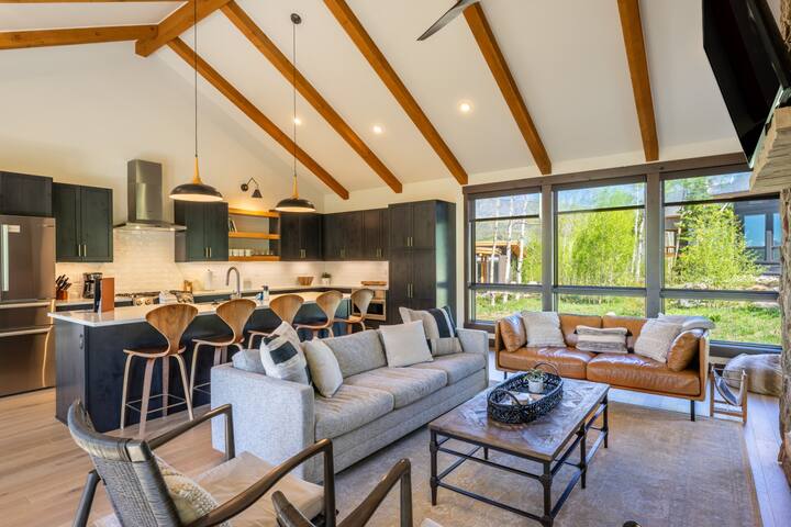 Summit Sky Ranch managed Airbnb listing 3