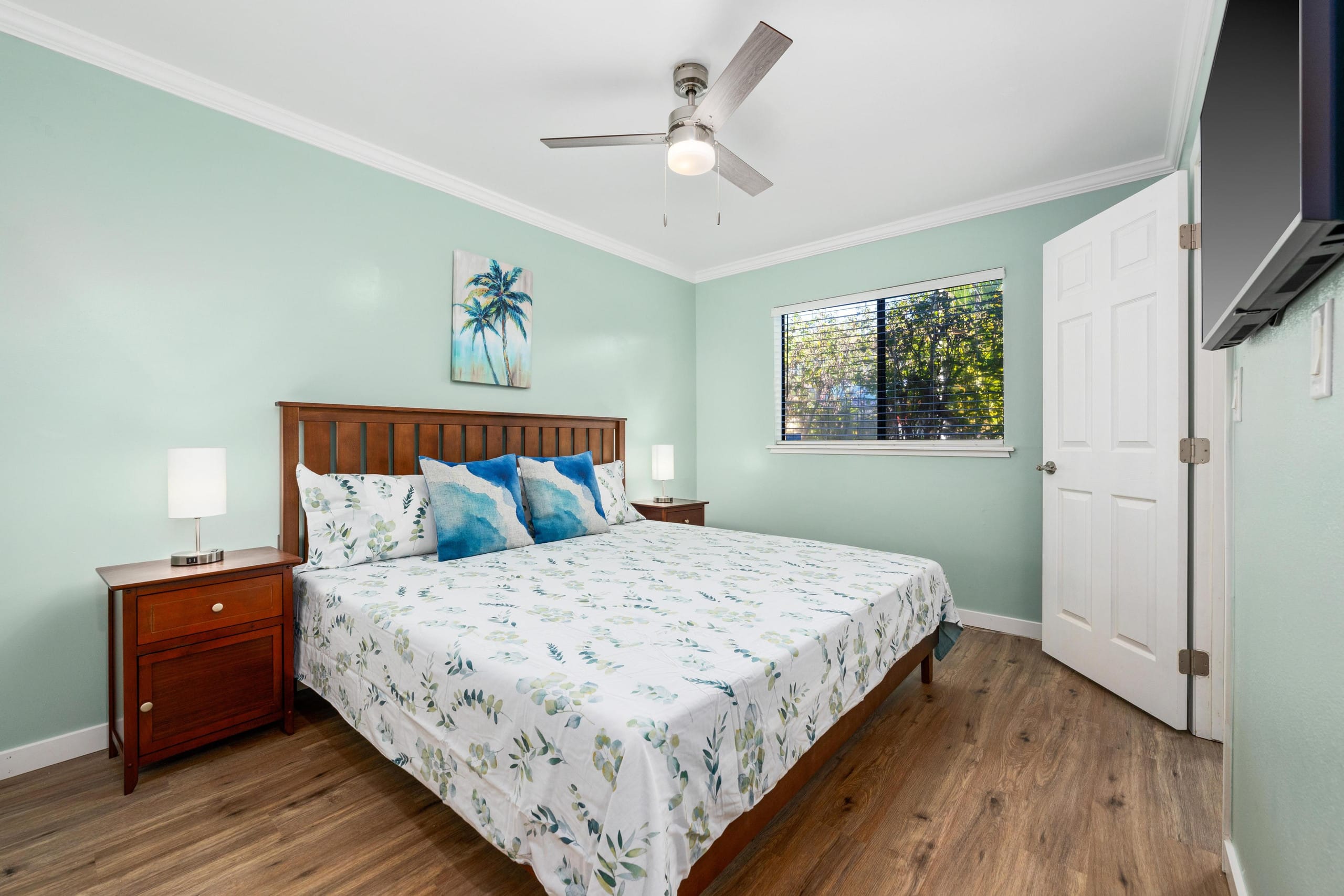 Condo in Kailua-Kona · ★4.85 · 2 bedrooms · 2 beds · 2 shared baths - Image 10