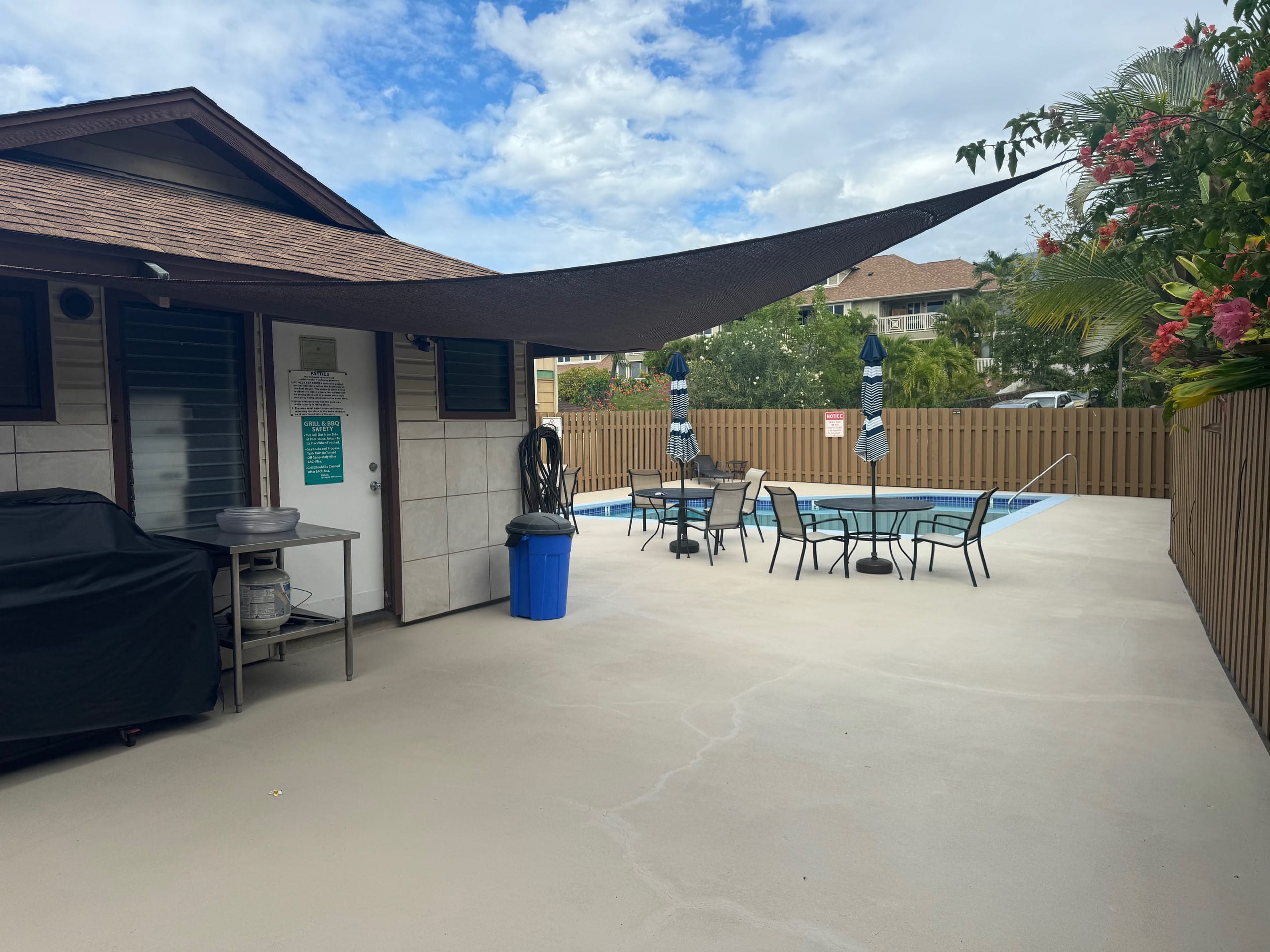Condo in Kailua-Kona · ★4.85 · 2 bedrooms · 2 beds · 2 shared baths - Image 26