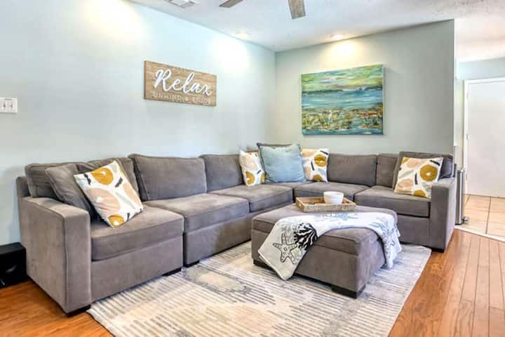 Cabana Savannah – Cozy Hot Tub, Fire Pit & Pool - Savannah