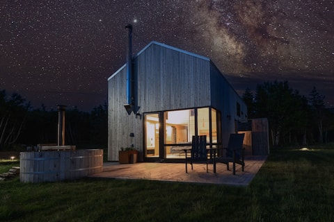 Juniper - Accessible 1 BR Luxury Cottage