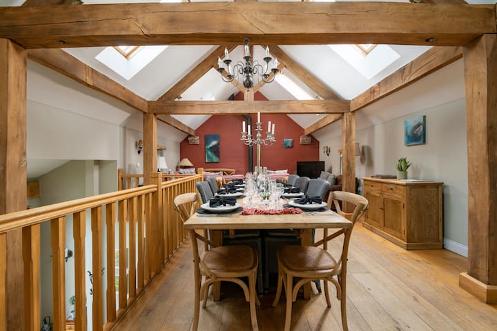 The Hay Barn - Selby