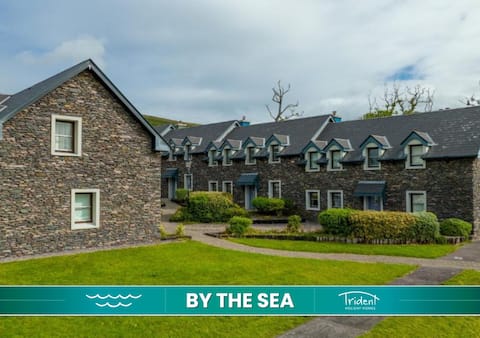 Dingle Courtyard Cottages (3 Bed - Sleeps 6)