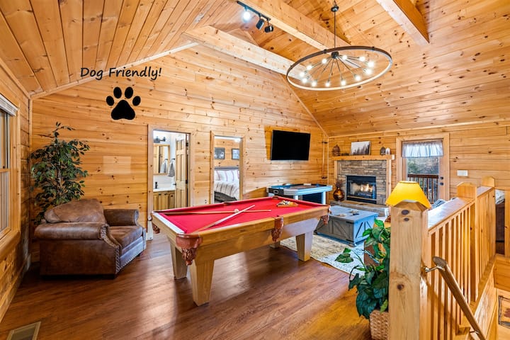 Dogs Stay Free 4br/4ba 1 Mile From Pigeon Forge - Pigeon Forge, TN