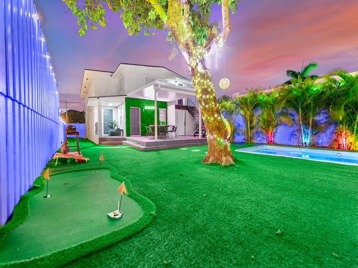Villa Bonita|6br| Pool+hot Tub - Miami, FL