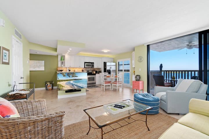 Waterfront Condo, Resort Amenities & Wifi; Views - Marco Island, FL