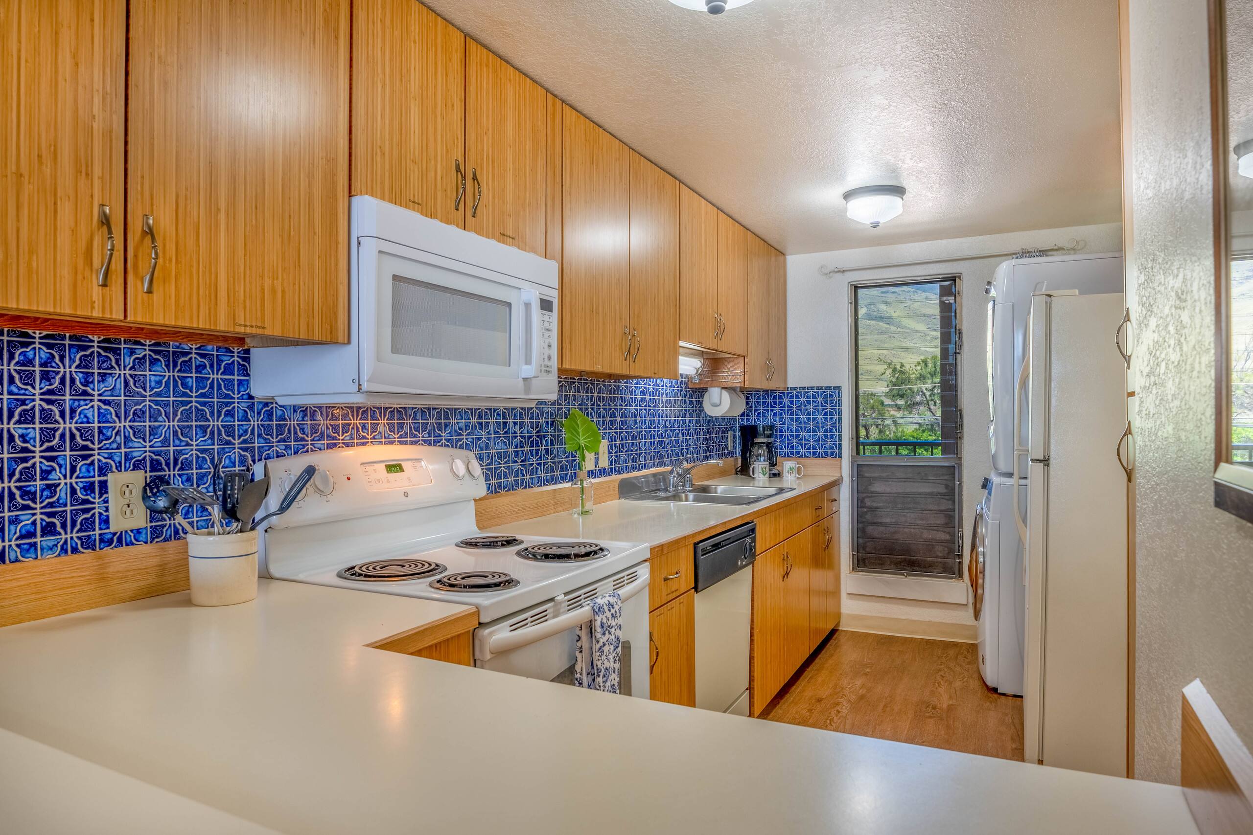 Condo in Wailuku · ★4.57 · 3 bedrooms · 5 beds · 2 baths - Image 11