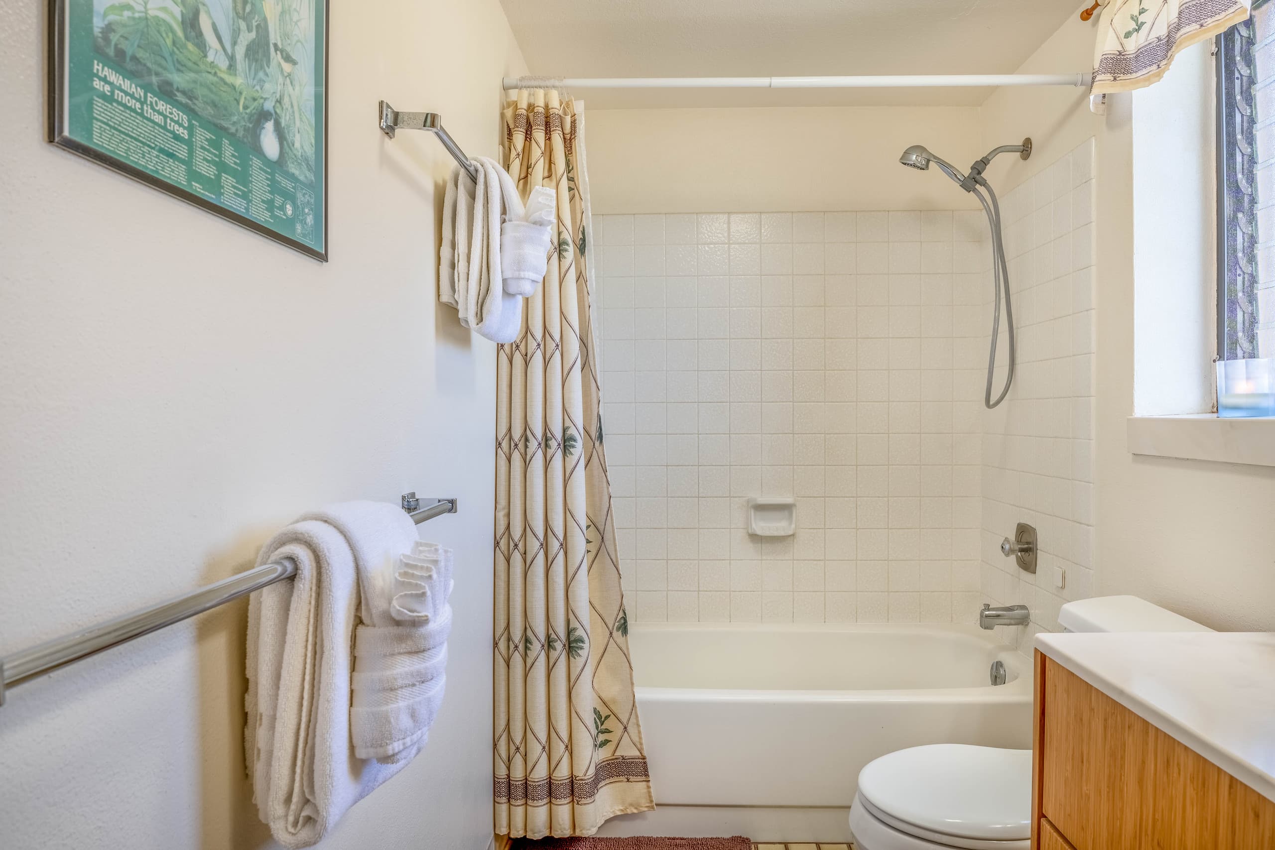 Condo in Wailuku · ★4.57 · 3 bedrooms · 5 beds · 2 baths - Image 31