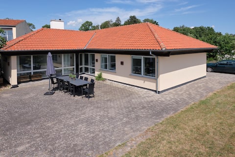 Exceptionally Spacious Holiday Home Seconds from.