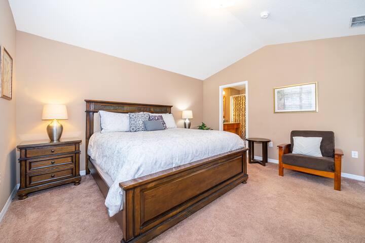 ARC vacation managed Airbnb listing 3