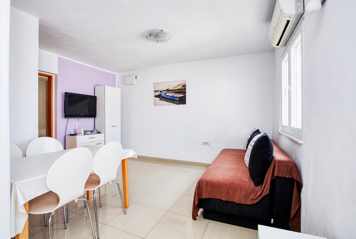 Всекидневна, Повърхност: 11 м²